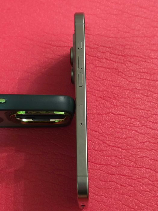iPhone 16 Pro 128GB Natural Titanium bateria 92%
