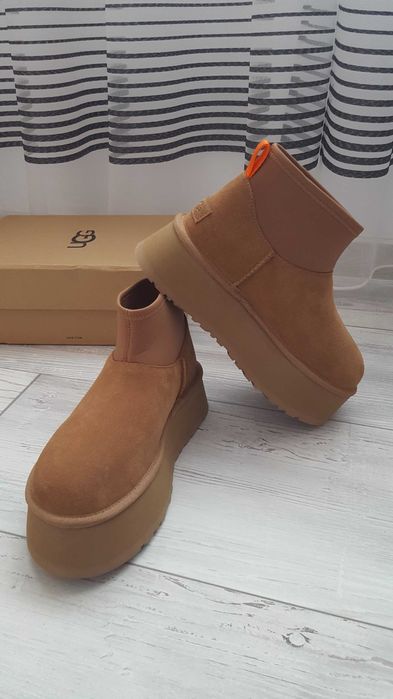 Нови дамски кожени високи боти UGG CLASSIC MINI DIPPER Shestnut р-р 39