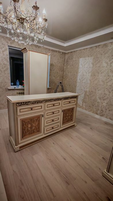 Стенка в гостиную