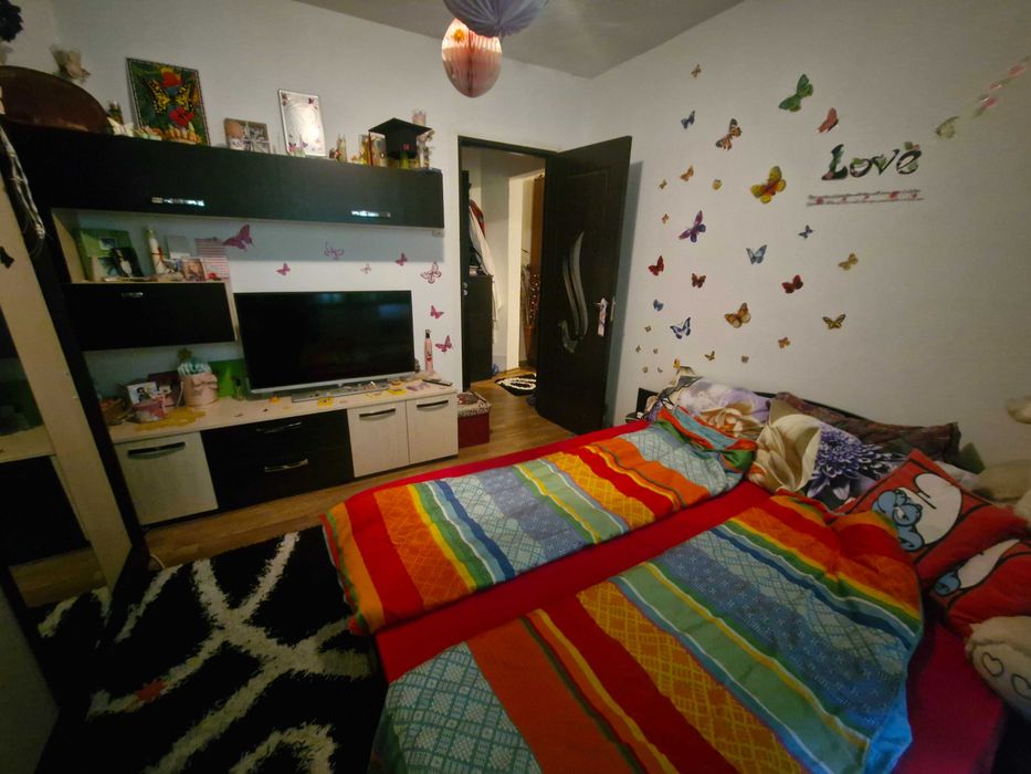 Vând apartament Orșova