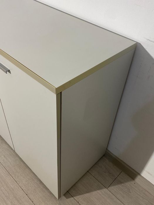 3 Buc. Dulap 2 Uși Birou; Comodă cu Raft Interior; Fișet