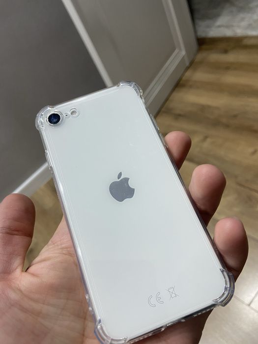 Iphone SE2021 в стекле, в чехле. В Караганде