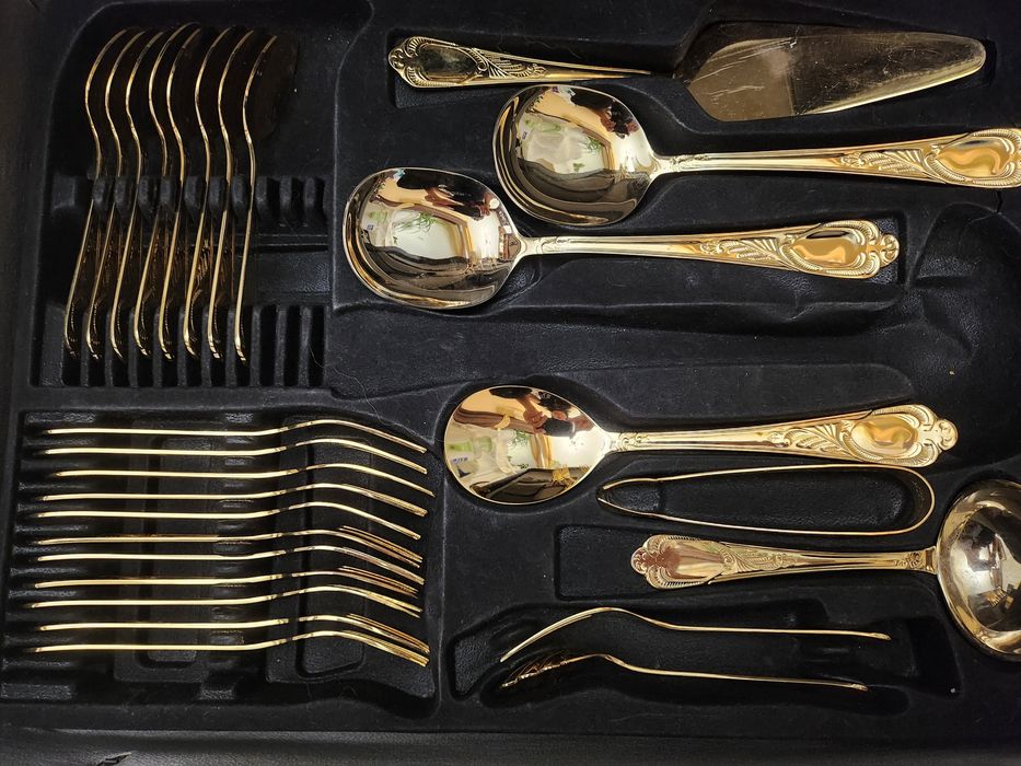 SBS Solingen 
Bestecke Solingen с  24 карата злат