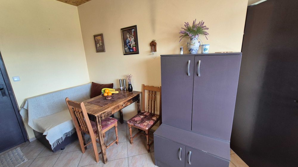 Обзаведена къща в село Александрово, Шуменско