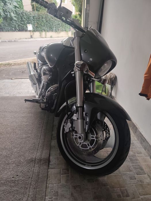 Suzuki intruder bulevard