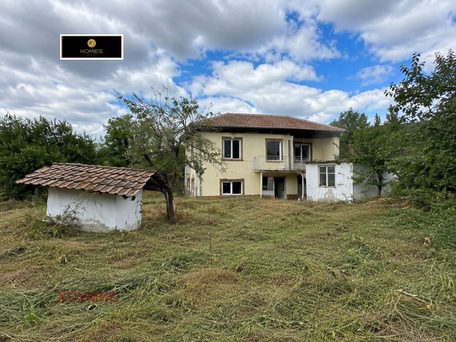 Къща 100 кв.м за продажба в Копривец | Двор 700 кв.м