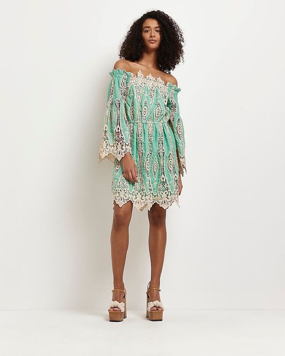 Rochie River Island