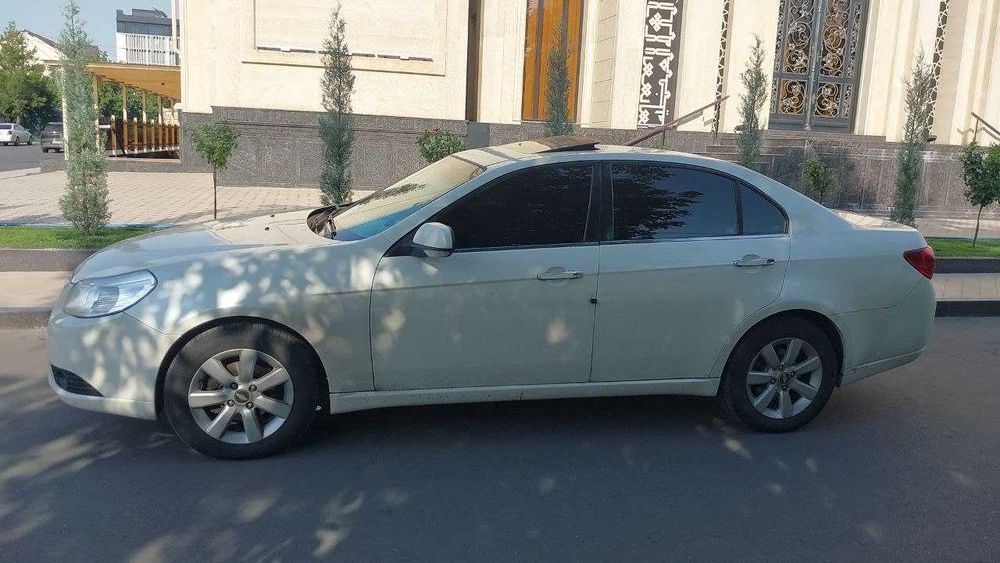 Продаю Эпику 2011 года