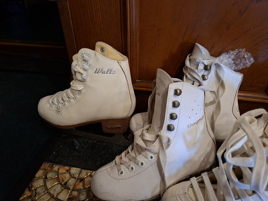 Продаю коньки,в отличном состоянии.