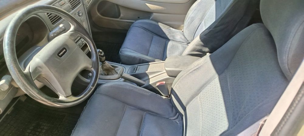 Volvo v40 дизел