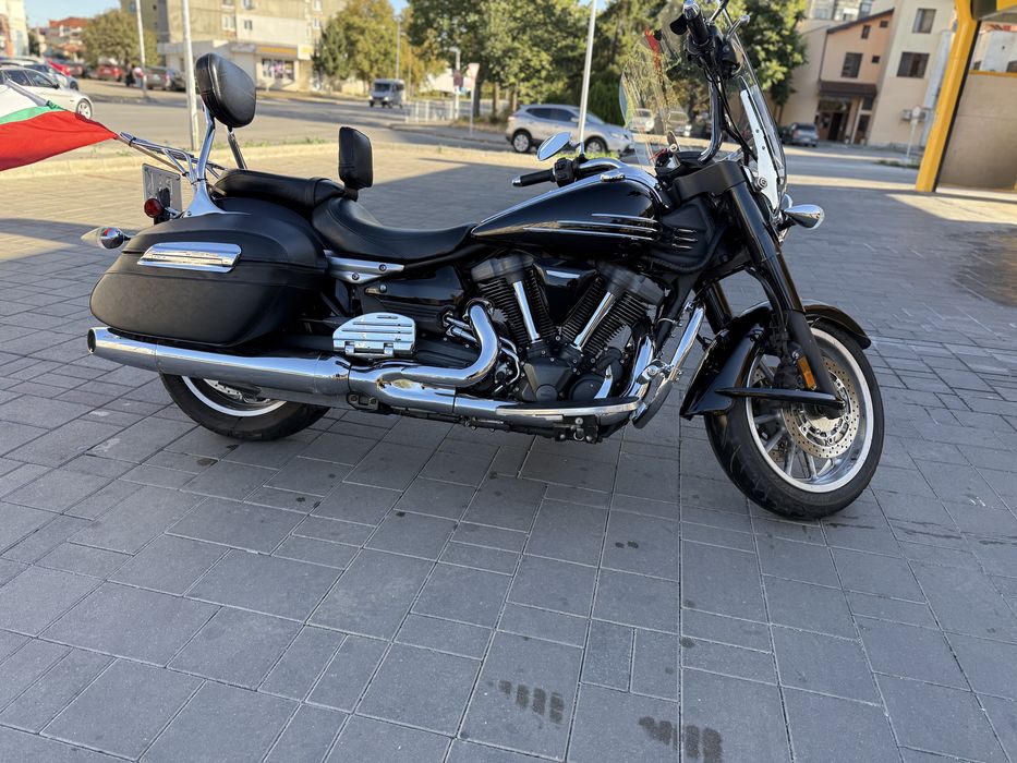 Yamaha stratoliner 1900