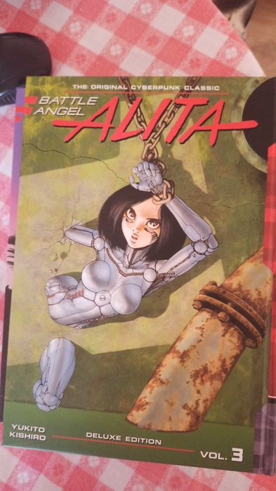 Battle Angel Alita Deluxe VOL 1-5 si Alita Last Order Omnibus VOL 1&2