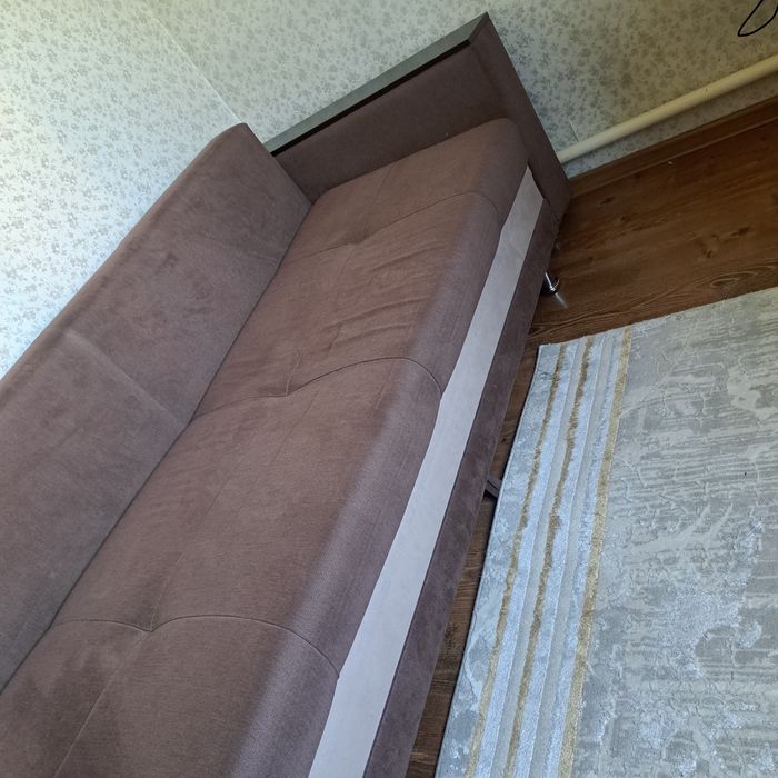 Продам диван угловой