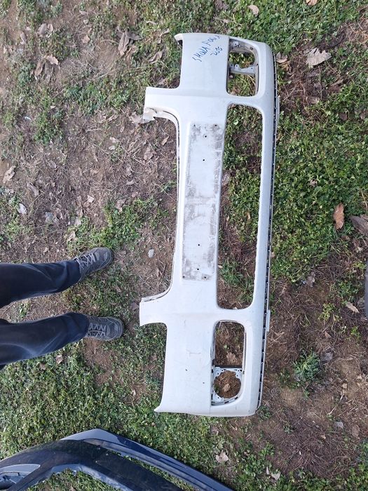 Предна броня за Skoda Fabia 2010