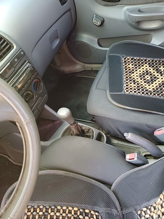 Hyundai Accent 2004