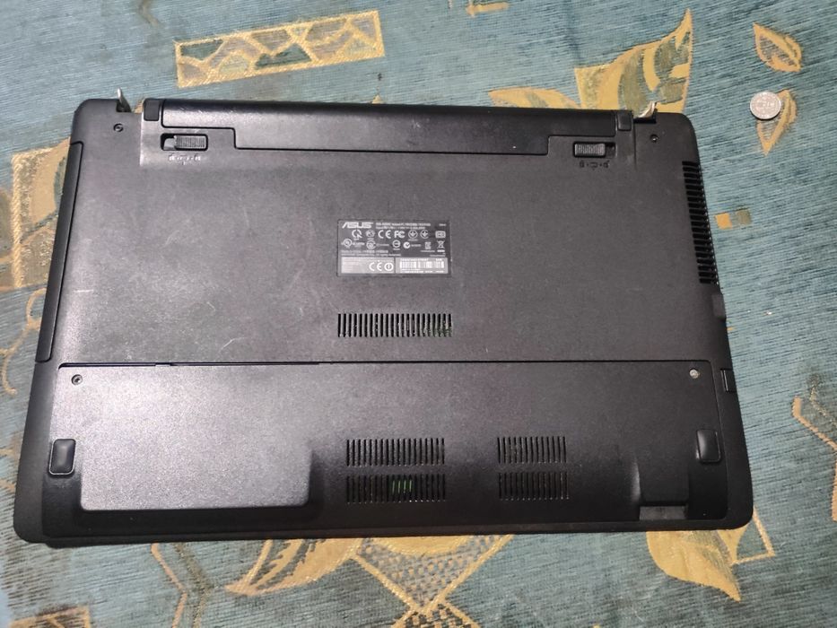 Ноутбук asus k550c