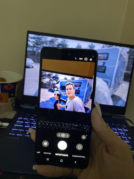 Срочно продам Samsung Galaxy A53 256GB