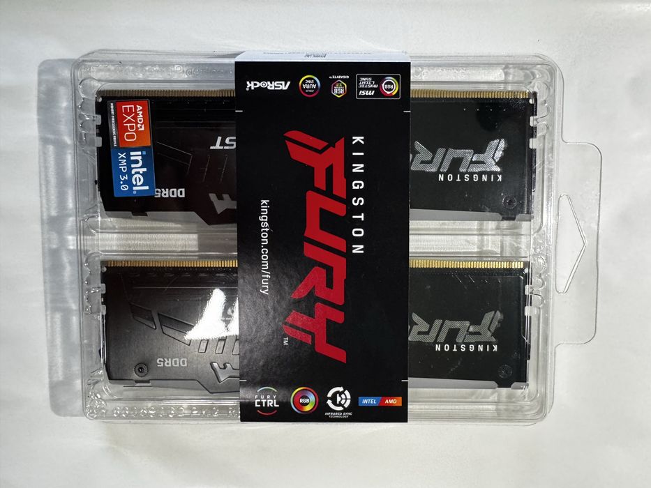 Kit 16GB DDR5 5600MHz Kingston Fury Beast RGB (2x8GB) CL36 EXPO XMP