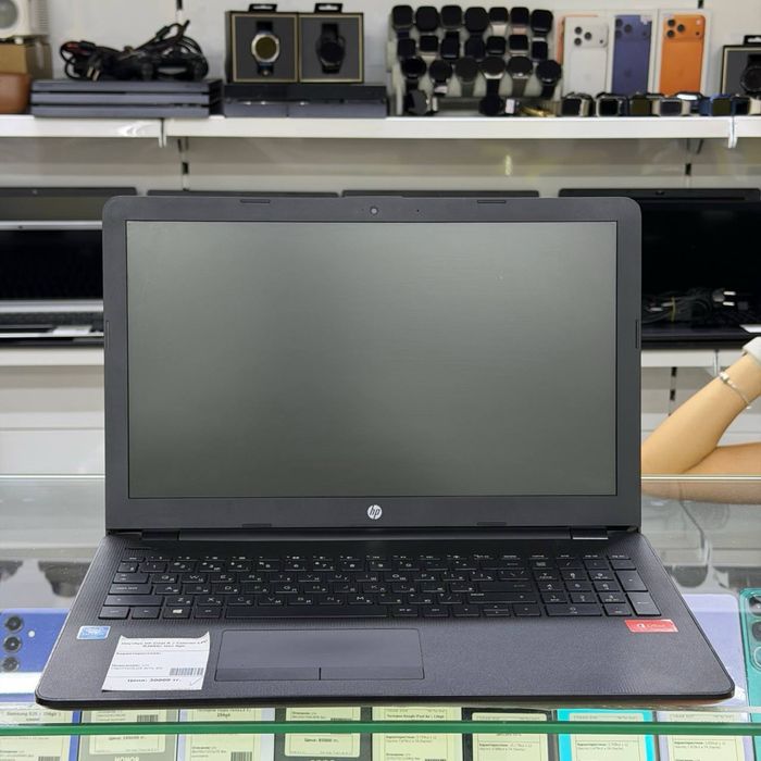 Ноутбук HP / Celeron N3060 / ozu 4gb