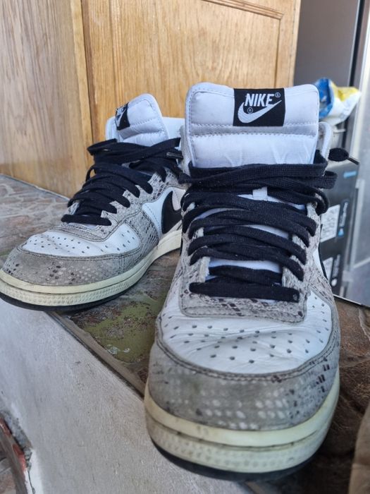Adidasi Nike nr. 44