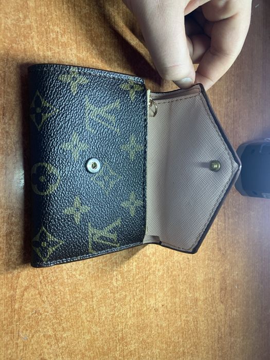 Vand portofel Louis Vuitton