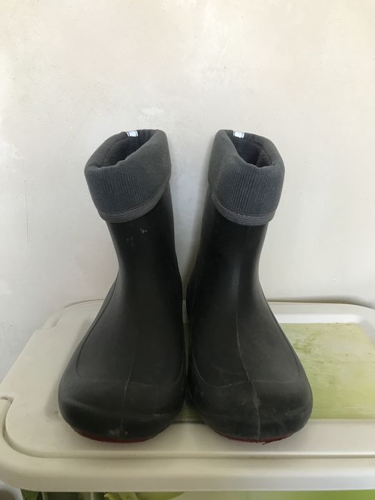 Резиновые сапоги