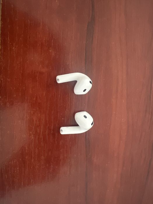 Airpods 4 cu anc
