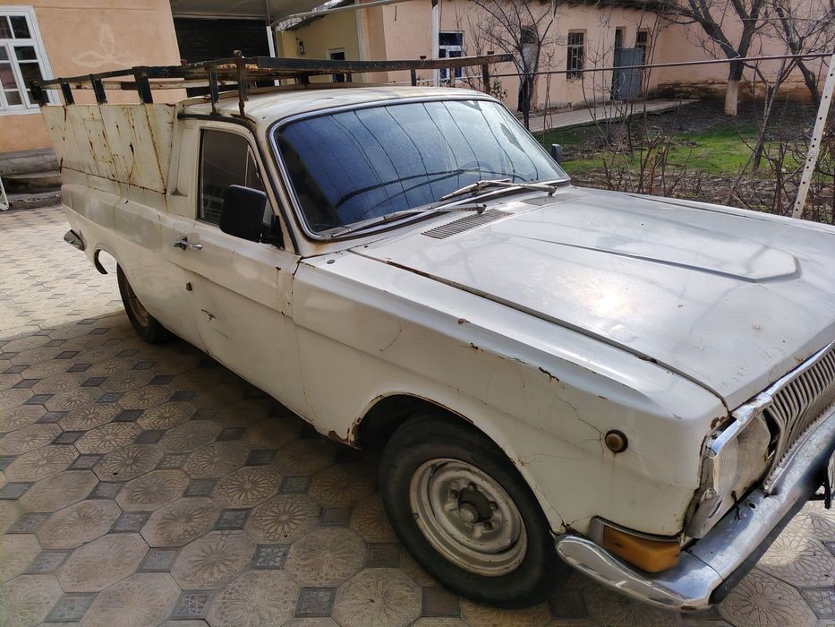 Volga pikap sotiladi 1981 yili