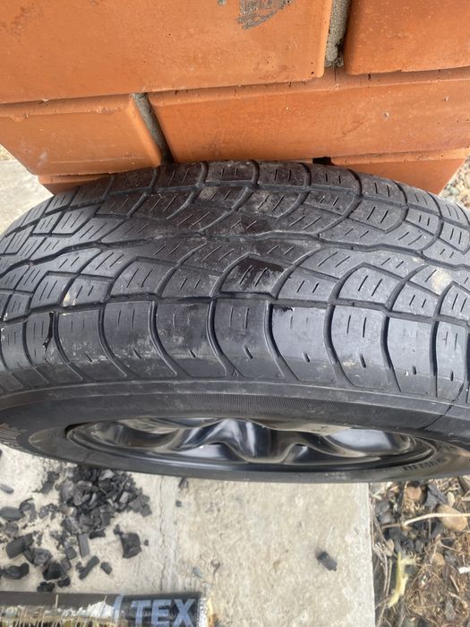 Резина 215/70/16