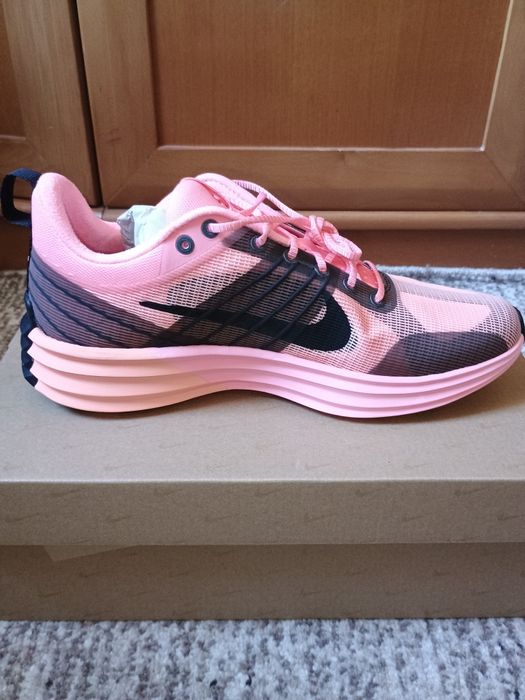 Adidași Nike Nr 42
