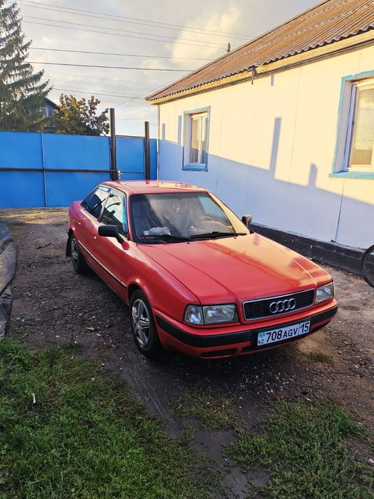 Продам машину ауди 80 б4