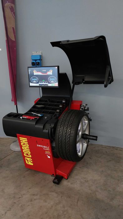 CORGHI - EM 9580 LaserLine  - Баланс машина за гуми на леки автомобили