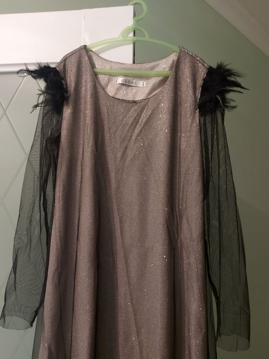 Продам    платье