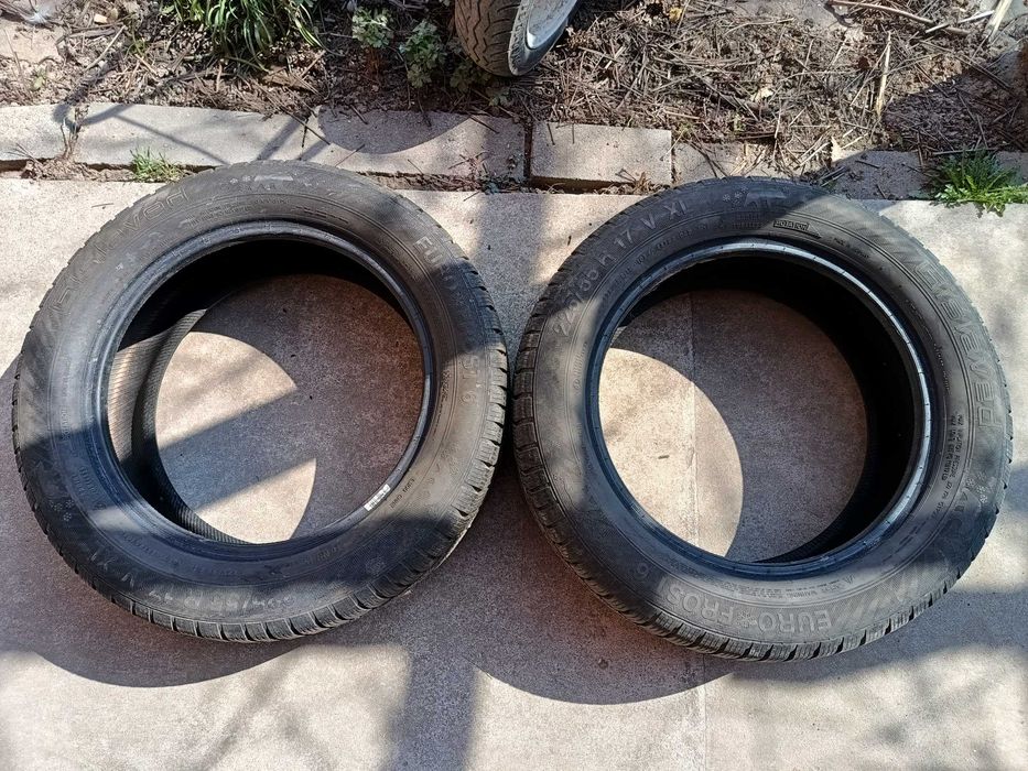 Чифт зимни гуми Gislaved 225/55/R17 V XL Euro Frost 6, запазени