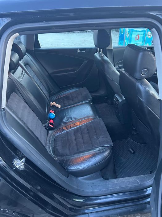 Vw Passat B6 2.0 TDI 4motion Highline trapă, piele alcantara