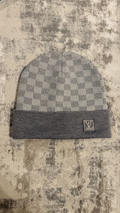 LV cap, perfect for cold times