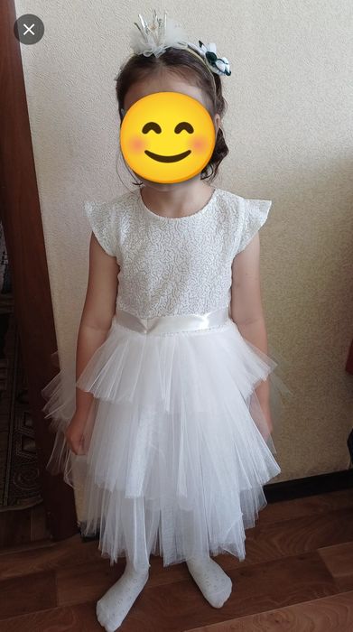 Детское платье на 5-6 лет
