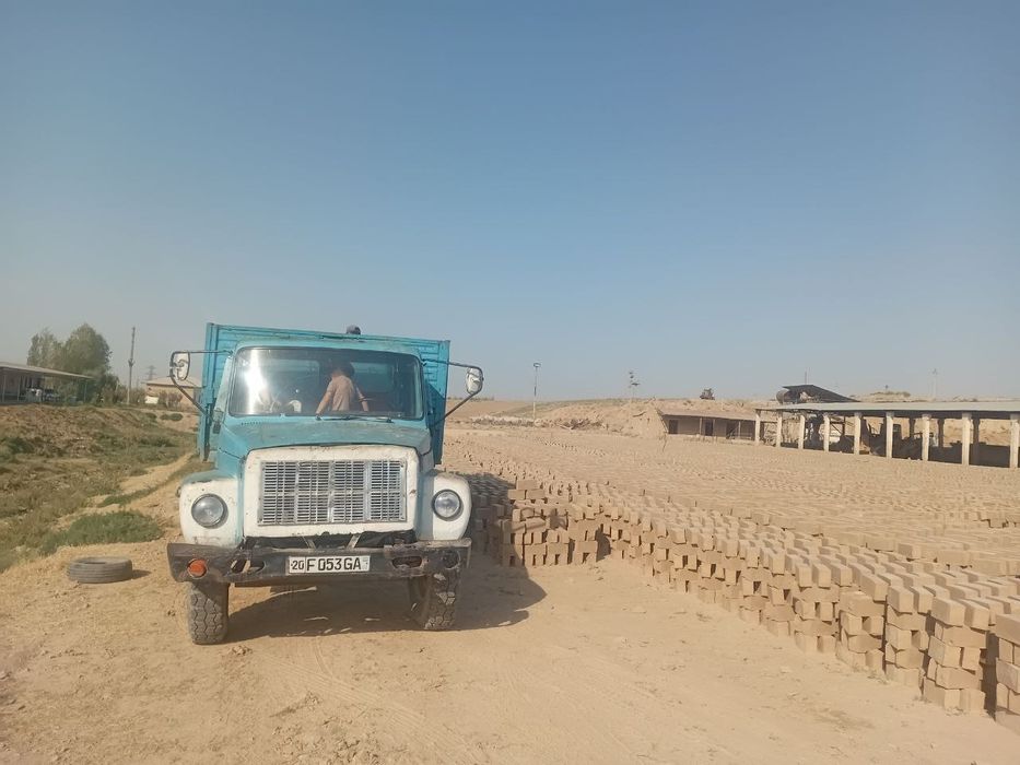 Ga 3307 samasval yili1992 balonlari 6 taasi  xam yangi 80% mator karop