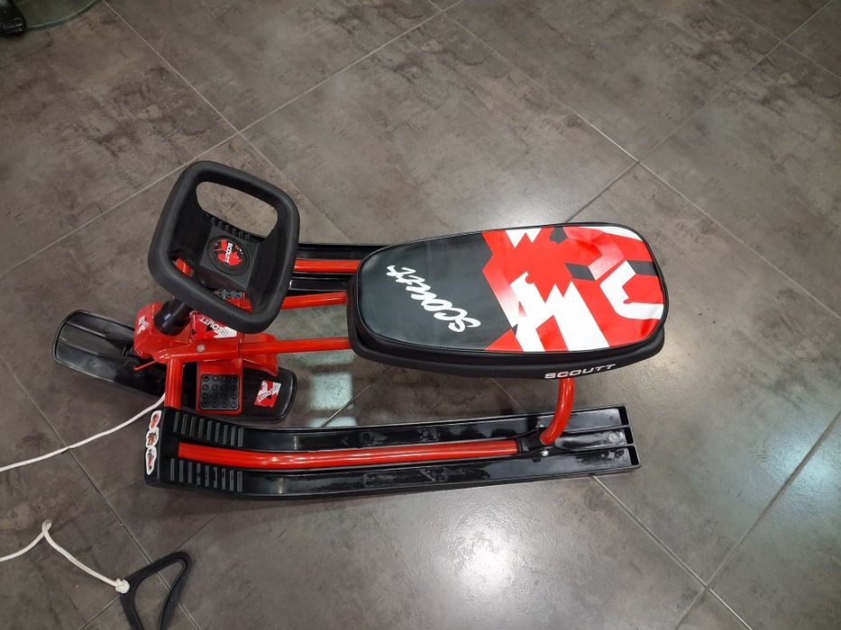 Червена Чук и Гек шейна и  Plastkon SUPERJET Синя шейна