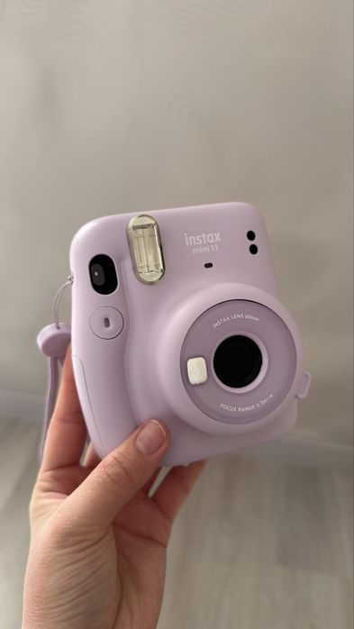 камера Instax mini 11