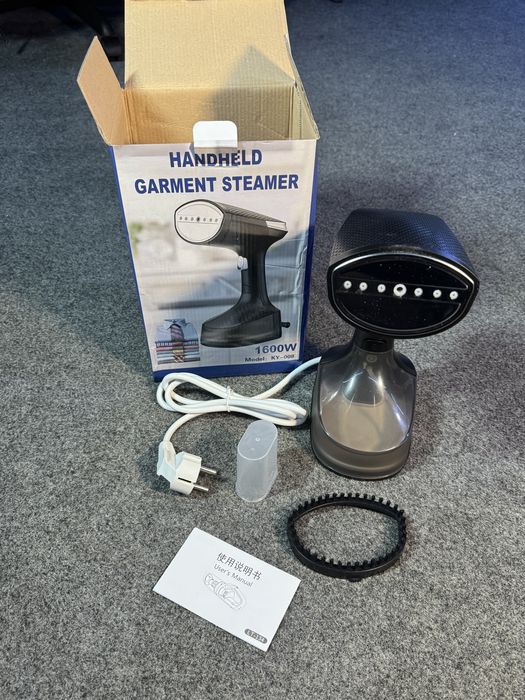 Идея на 8 марта - отпариватель для одежды, новый