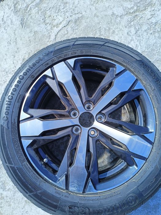 Rezervă nou nouță Peugeot 3008