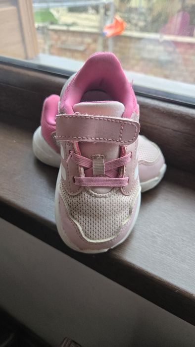 Маратонки Adidas