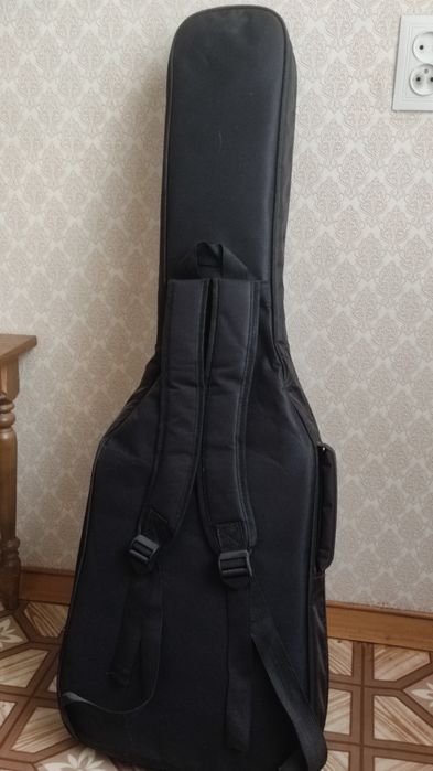 Продам электрогитару