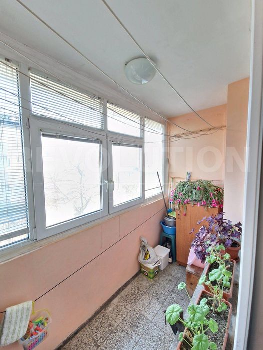 Продава се Тристаен апартамент в София, Дружба 1 - 91 кв.м за 1233 €/кв.м - Снимка #8