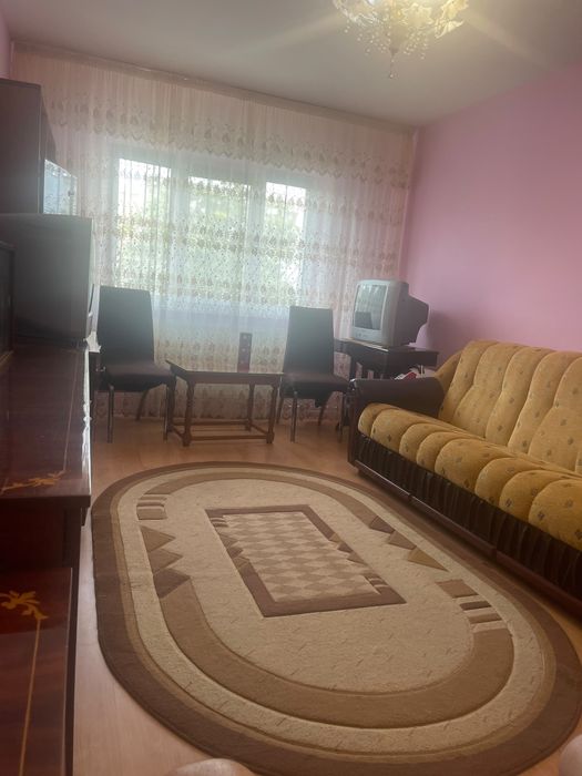 Apartament 2 camere Roșiori colț cu Școlilor