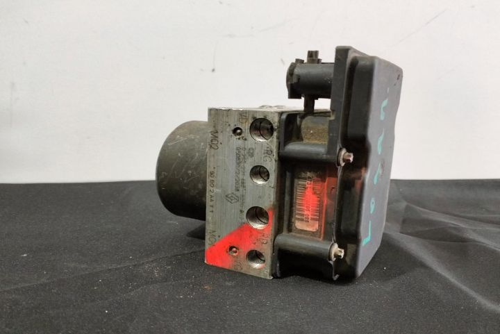 Pompa ABS 0265231488 / 8200262807 / 90B02AAY1 Dacia Logan prima gener