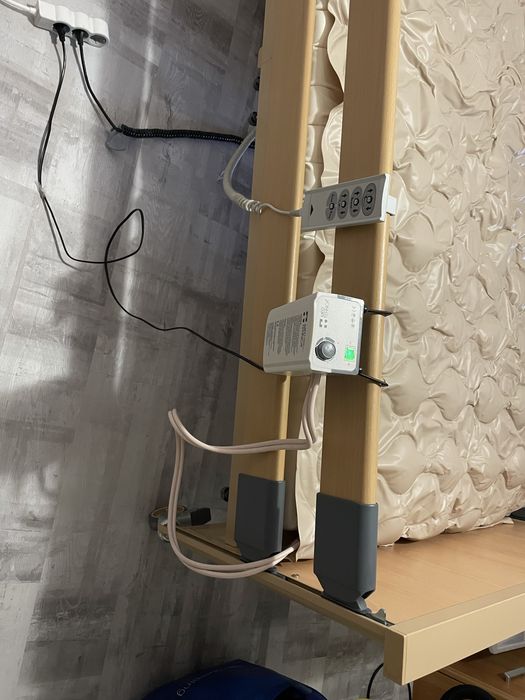 De vanzare pat electric pentru persoane cu dezabilitati