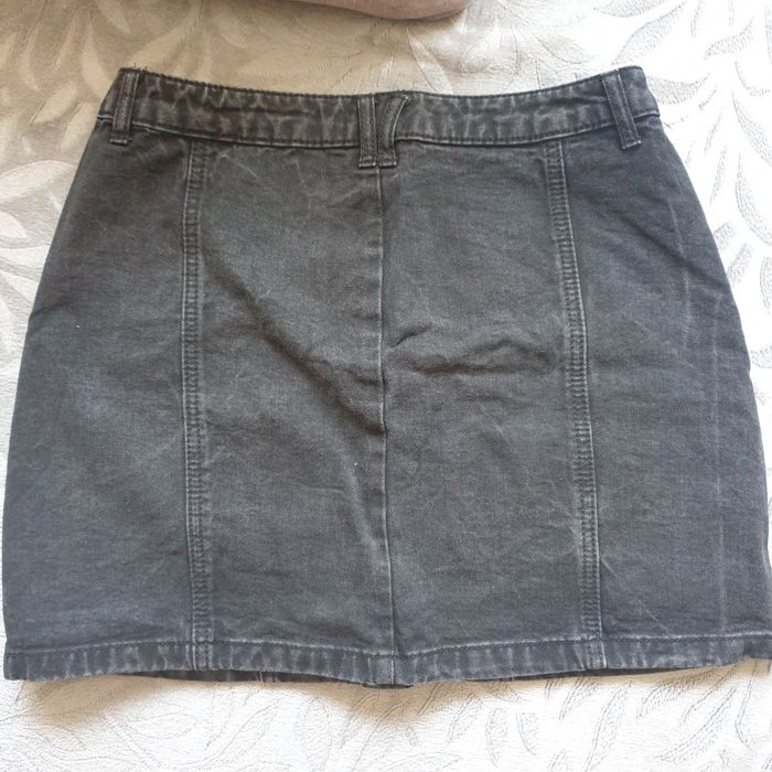 Дамска пола desigual, Levi's,pull&bear,stradivarius