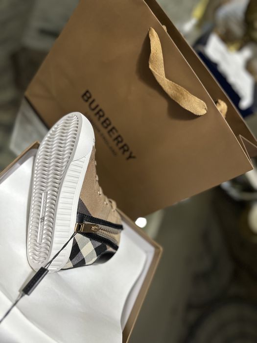 Tenesi BURBERRY copii